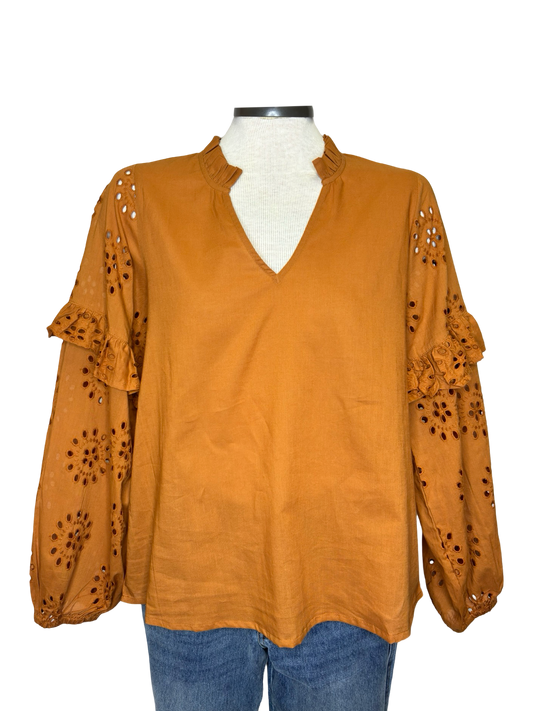 Amaya Eyelet Top Rust